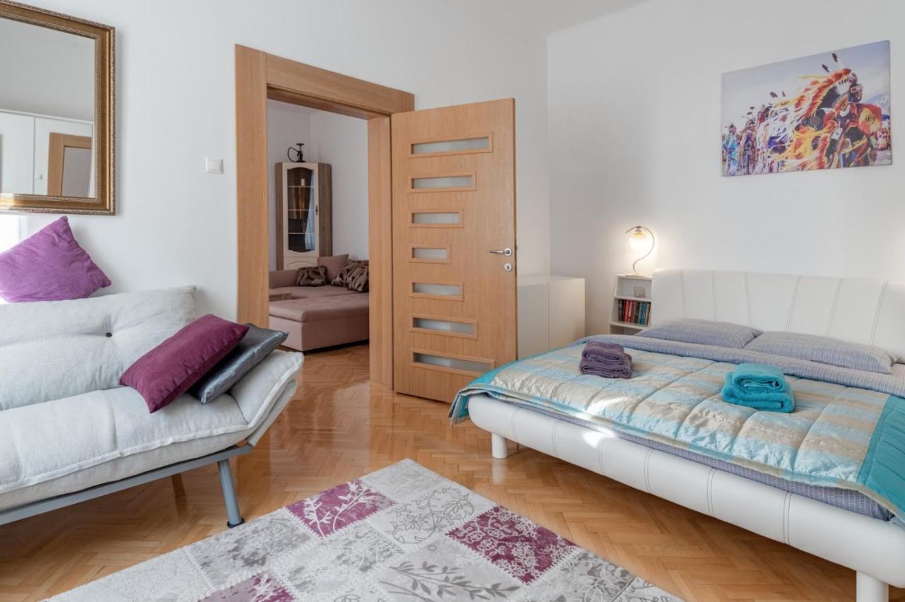 דירות Brasov Centrul Vechi - 67Sqm - 2Min To Counsel Square מראה חיצוני תמונה