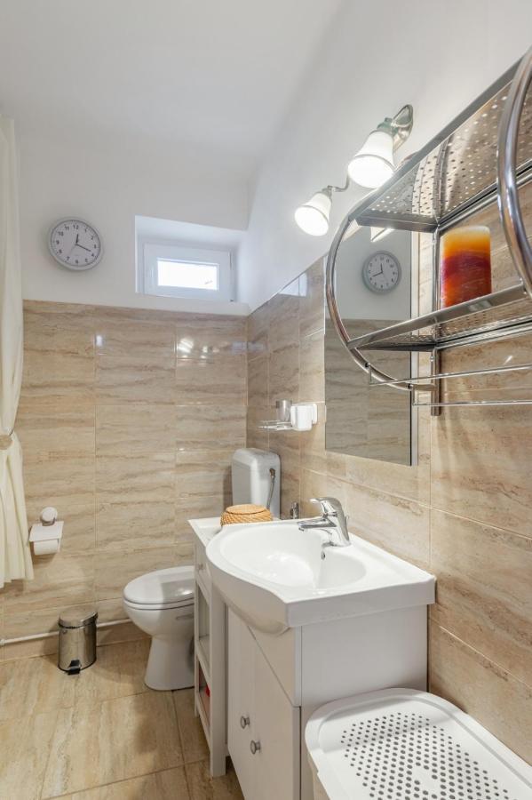 דירות Brasov Centrul Vechi - 67Sqm - 2Min To Counsel Square מראה חיצוני תמונה