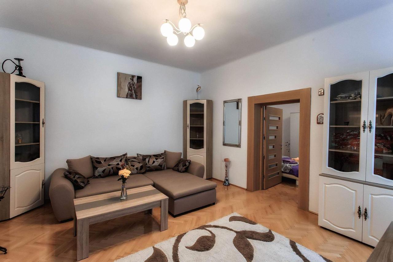 דירות Brasov Centrul Vechi - 67Sqm - 2Min To Counsel Square מראה חיצוני תמונה