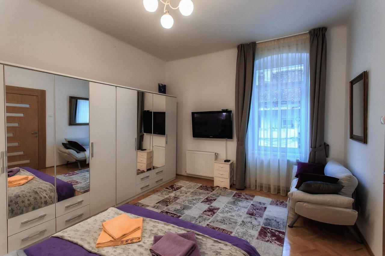 דירות Brasov Centrul Vechi - 67Sqm - 2Min To Counsel Square מראה חיצוני תמונה